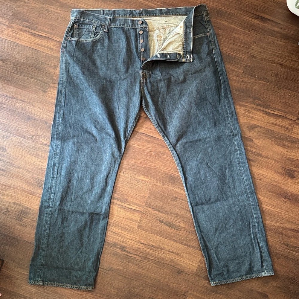 Levi's Men's Relaxed Fit Blue Jeans